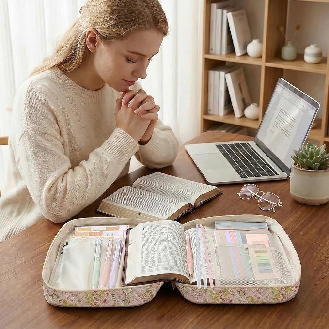 Bible Cover Case Durable Handle Quilted Bible Carrying Case for Girls Bible Study Supplies Accessories (Spliced Flower)