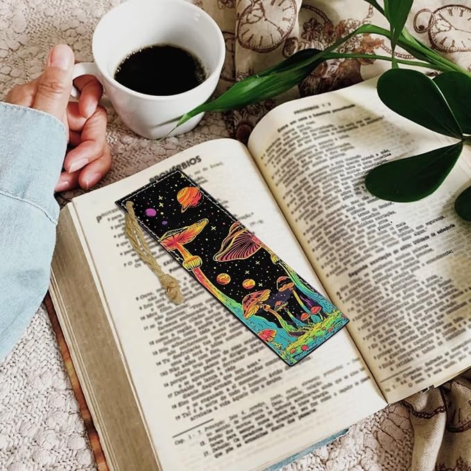 Bookmarks for Book Lovers Bookmark Magic Mushrooms 2 PCS Leather Bookmarks for Women, Men, Book Lovers, Page Markers for Students Teachers Reading