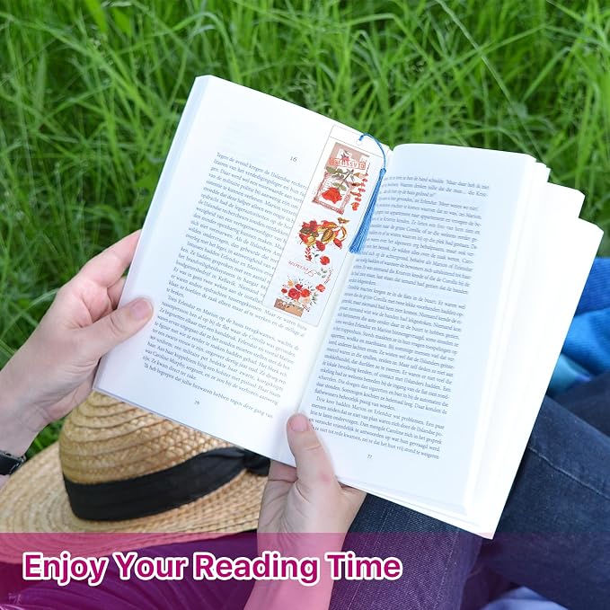 200 PCS Clear Bookmark Sleeves, Blank Bookmark Holder Sleeves with Tassels, Photo Booth Sleeves with Hole, Book Marker Cover for Reading, Office, Wedding, Gift Tags, 7 x 2.3 inches