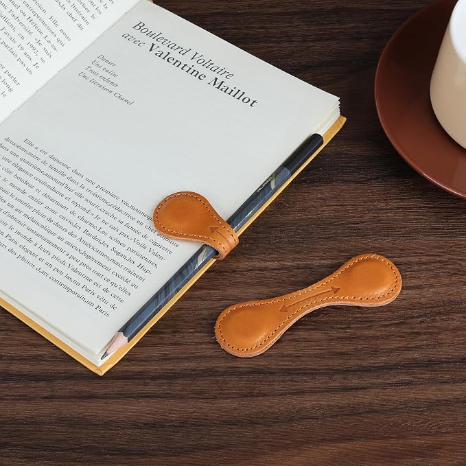 Magnetic Leather Bookmarks Book Marks for Reading Women Men Book Lovers Readers (Camel)