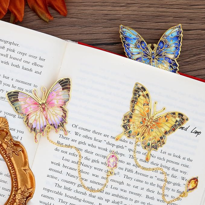 4pcs Butterfly Bookmarks for Women, Aesthetic Vintage Metal Bookmarks with Chain for Reading Women, Book Lovers, Unique Gold Butterflies Book Markers Gifts