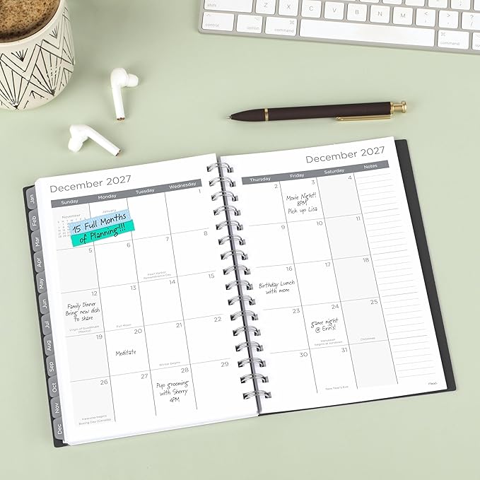 Mead 2027 Planner, Weekly & Monthly, 15-Month Oct-Dec, 5.5" x 8.5", Black (CRW4200527)