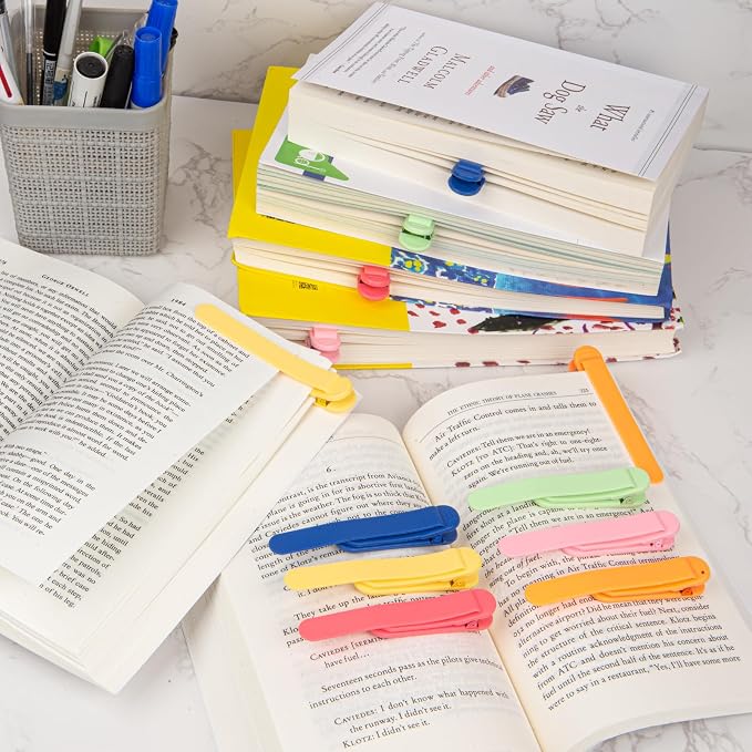 12 PCS Automatic Smart Bookmarks for Women Men, Silicone Mark Bible Markers for Reading, Accessories, Lovers Gifts, Bookish Gifts, Birthday Party Favors for Kids, D