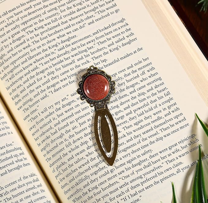 1Pcs Vintage Goldstone Bookmark with Natural Crystal Stone - Fantasy Brass Metal Bookmarks for Reading Women, Men, Book Lovers, Girls and Teachers Book Marks(Goldstone)