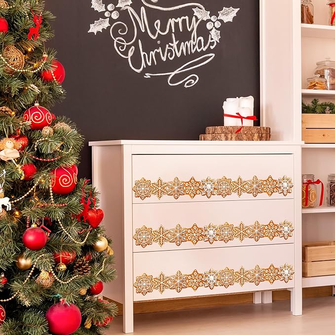 FYSUIMU 60 Pcs Winter Snowflake Bulletin Board Borders Gingerbread Snowflake Border Trim Christmas Self-Adhesive Sticker Decals for Xmas Winter Holiday Party Home Classroom Chalkboard Wall Decor