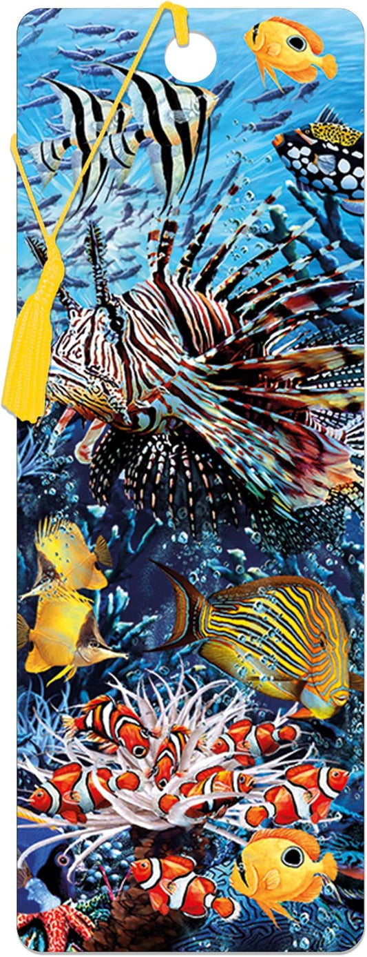 3D LiveLife Bookmark - Wonders of The Reef from Deluxebase. Cute Lenticular Coral Reef Page Marker. Animal Themed Accessories for Book Lovers. Small Gifts for Men, Women, Writers and Teachers.