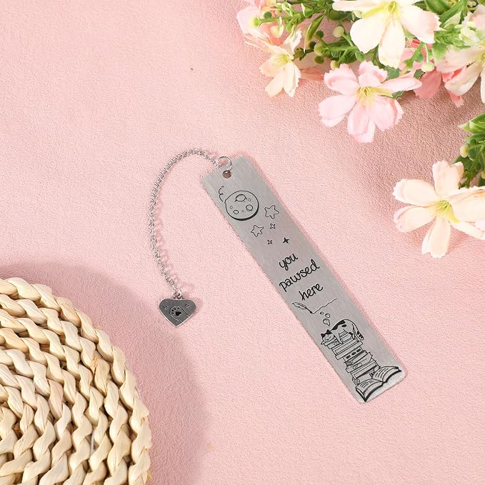 Cat Bookmark for Book Lovers, Cute Zinc Alloy Bookmark with Lazy Sleeping Kitten Design Reading Accessories for Women Men & Cat Lovers