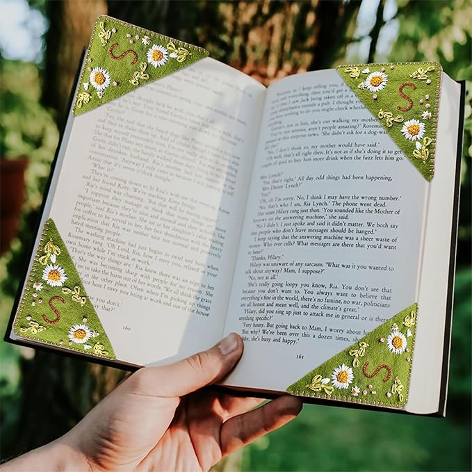 Personalized Custom Bookmark Corner Unique Gifts for Women, Book Lovers Gifts for Readers, Hand Embroidered Bookmarks for Kids, Book Marks for Reading Accessories, Book Markers (Winter-U)