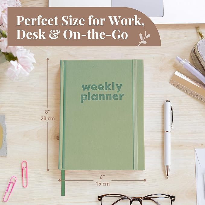Rileys & Co Undated Daily Planner 8 x 6 in, Day Schedule Planner & Agenda Book, Journal with Goal & Habit Tracker, No Dates Dateless Annual Organizer for Work, School & Home - Green