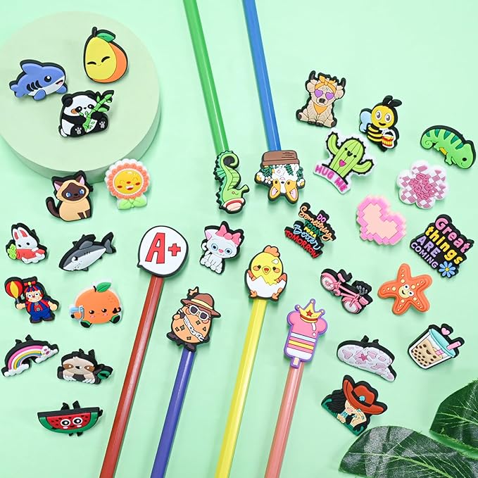 200PCS Pencil Toppers,Cute Pencil Charms for Students Bulk School Teacher Supplies Fun Pen Toppers Charms,PVC Pencils Clips Accessories Random Different Pencils Decor Classroom Rewards Prizes gifts