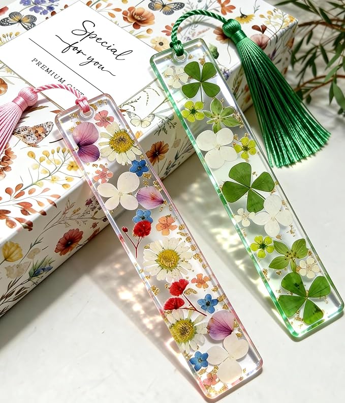 Buleens 2PCS Bookmarks for Women - Pink Green Book Marks for Readers Book Lovers, Personalized Handmade Dried Flower Resin Pressed Flowers Bookmark with Tassels, Pretty and Aesthetic