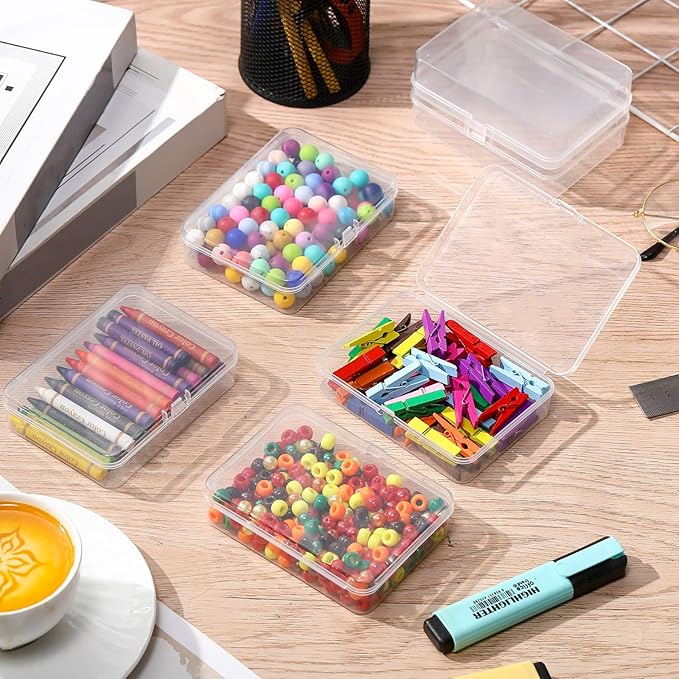 Dunzoom 25 Pcs Plastic Crayon Boxes with Lids, 4.53 x 3.35 x 1.1 Inches Stackable Small Storage Organizer Containers Crayon Pencil Case for Art Crafts Jewelry Beads Office Supplies(Clear)