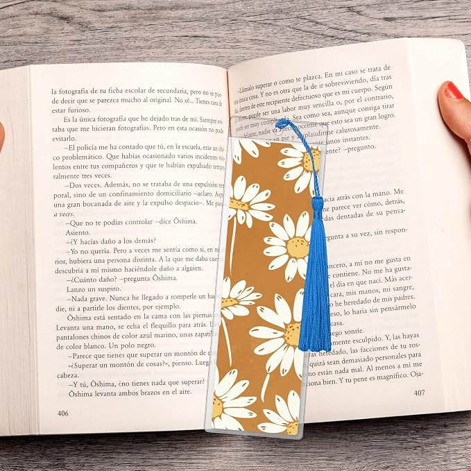50 Pieces Bookmark Sleeves with 50 Pieces Bookmarks Tassels 7.2×2.3 Inches Plastic Bookmark Sleeves for Bookmarks Photos Markers