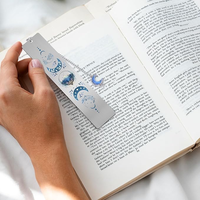 Charm Acotar Metal Bookmark - Fantasy Book Mark for Reading Women Unique Blue Moon Mountains Aesthetic Page Markers for Kids Book Lovers Bookish School Office Supplies Birthday Gifts