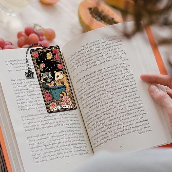 Cute Raccoon Metal Bookmark Gifts, Raccoon Floral Printed Book Mark Clips with Gift Bag, Cute Animal Bookmarks for Book Lovers Reading Girls Women Kids School Office Supplies