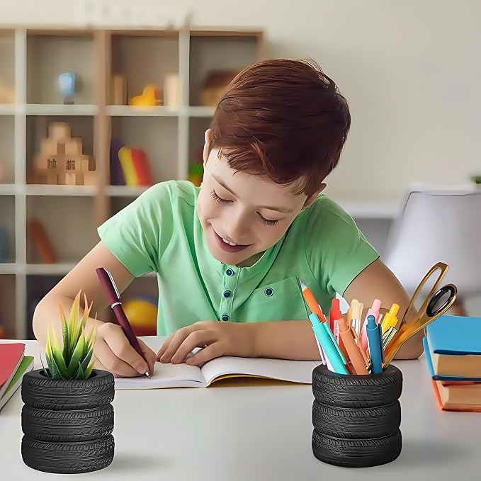 Adorable Cartoons Pencil Holders - Multifunctional Desktop Organizers (Tire)