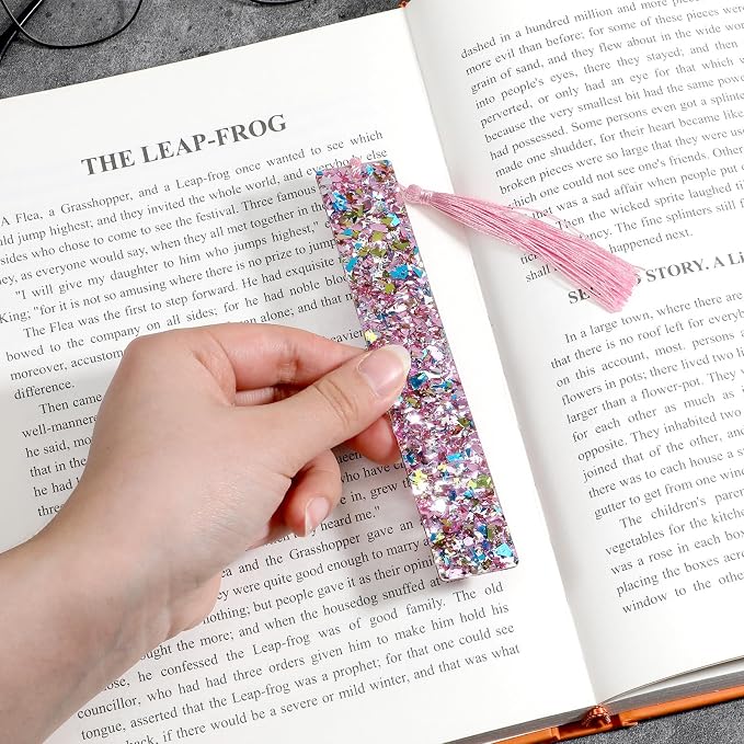 4Pcs Glitter Bookmarks for Girls, Acrylic Bookmark with Colorful Tassels for Women Girls Book Lovers Birthday Gifts Reading Presents (Purple+Pink)