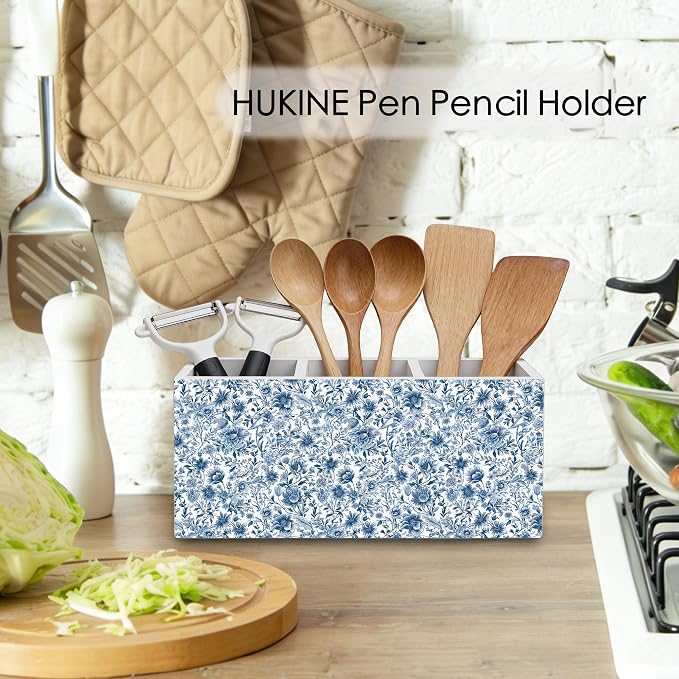 Blue and White Chinoiserie Floral Pen Holder for Desk Decoration, Vintage Blue Toile De Jouy Flower Wooden Box Sign Pencil Holder Organizer for Home Office Desk Accessories