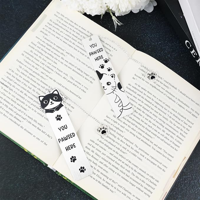 Cat Gifts for Women Men Funny Bookmarks Bulk Cat Paw Bookmarks for Book Lovers Cat Lover Cute Metal Book Mark Set Birthday Gifts for Reader Coworker Friends Adults Cat Owner Lover Reading Accessories