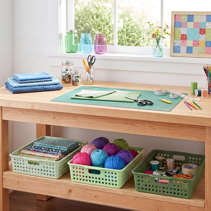 Green 6 Pack Plastic Classroom Paper Baskets, Turn in Trays, Organizing Desk Tray for A4 Papers, Classroom Storage Turn in Bins, for Teachers and Students, Office Desk Room Trays