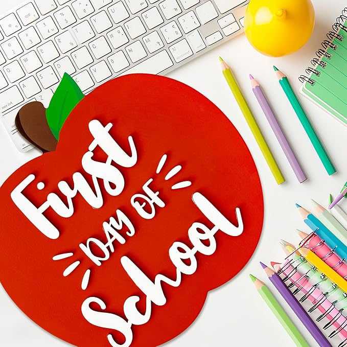 CJiangpo First and Last Day of School Board - Double Sided Back to School Sign, Apple Shape Reversible 1st Day of Preschool Kindergarten Chalkboard Photo Props Supplies for Kids