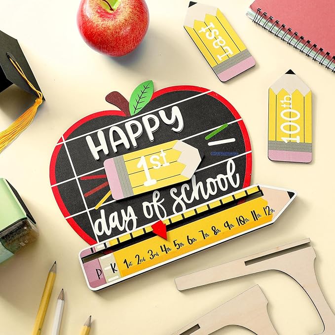 Kosiz Apple First and Last Day of School Sign Back to School Board Gifts Round Wooden First Day of Sign Reusable Dry Erase 8''