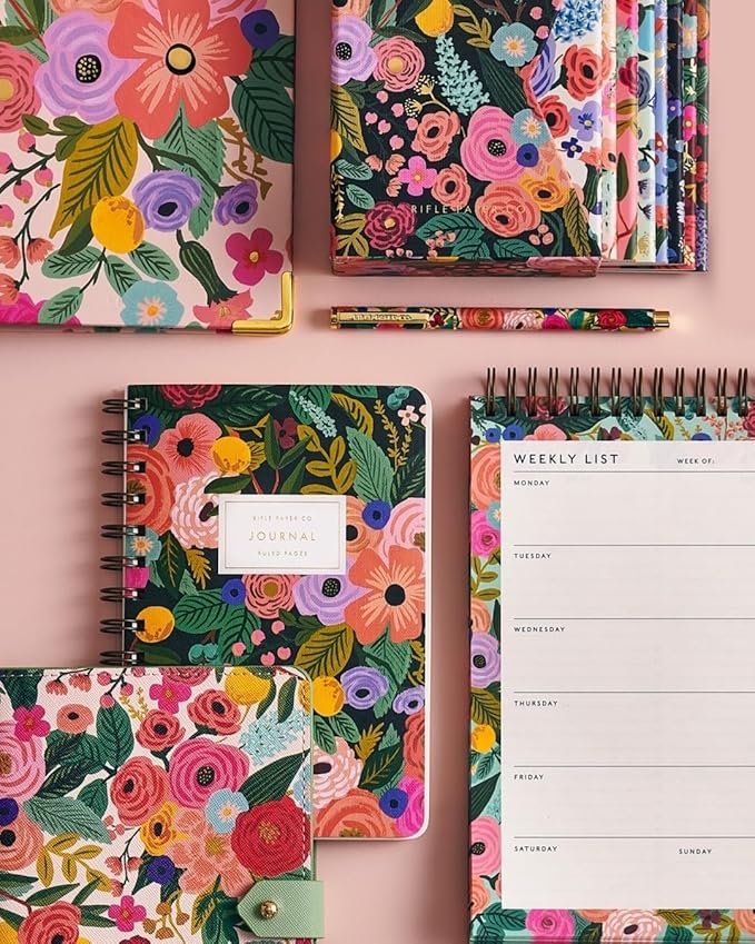 RIFLE PAPER CO. Garden Party Desktop Weekly Planner, 52 Undated Pages Printed Front and Back, Metallic Gold Foil and Spiral Bound, Printed in Full Color and Foil Stamped