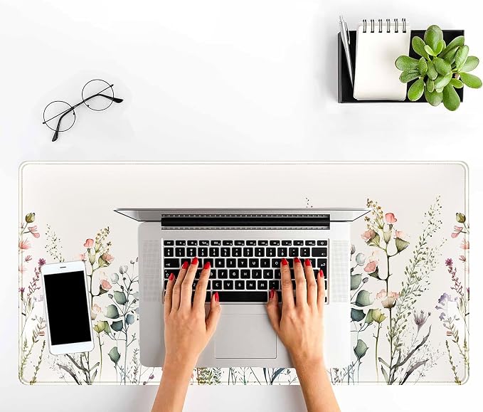 Floral Desk Mat Beige Boho Desk Pad, Large Extend Mouse Pad XXL, Cute Minimalist Flowers Keyboard Mat, Esthetics Desktop Mat Laptop Wireless Mouse Mat for Desk, Gift for Women 31.5"x15.75"
