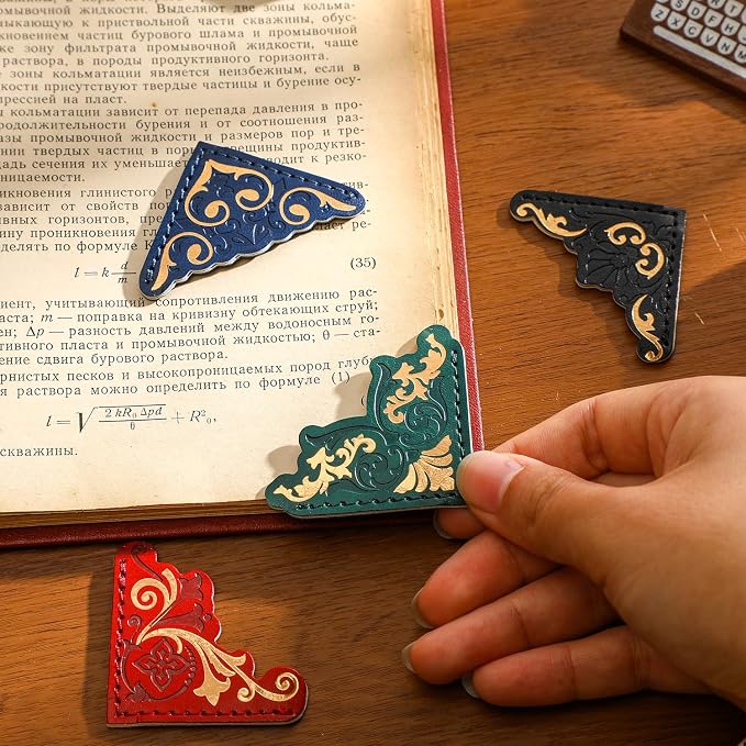 4 PCS Vintage Leather Bookmarks, Elegant Gold Stamped Corner Bookmark Retro Pattern Book Mark Book Accessories Gifts for Book Lovers Women Girls