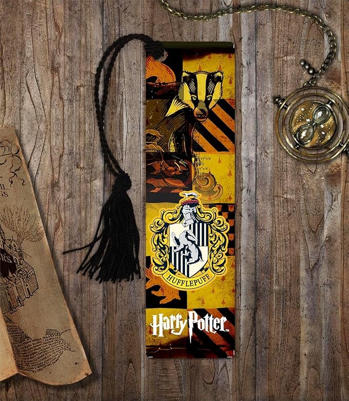 Harry Potter - Hogwarts House - Hufflepuff - Glossy Bookmark with Tassel for Gifting and Collecting USBMP739