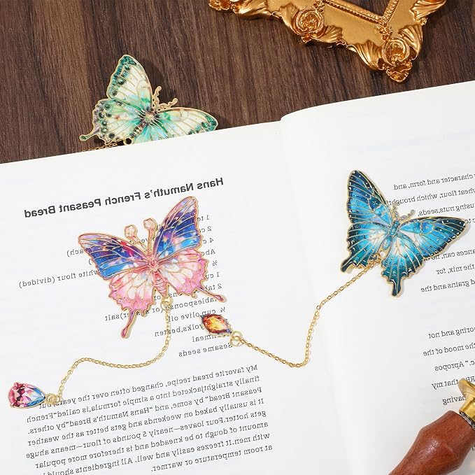 4 Pcs Butterfly Metal Bookmarks for Women, Aesthetic Vintage Book Marks for Reading Women, Cute Bookmarks with Chain, Book Lovers Gifts, Unique Mark Gifts for Books Lovers, Books Accessories