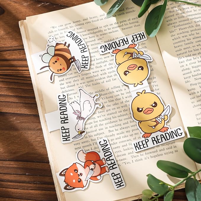 Funny Magnetic Bookmarks Gifts - 8 Pcs Cute Animal Magnets Book Marks for Reading Kids Fun Unique Page Marker Clip for Women Book Lovers Students Teachers School Teacher Office Supplies