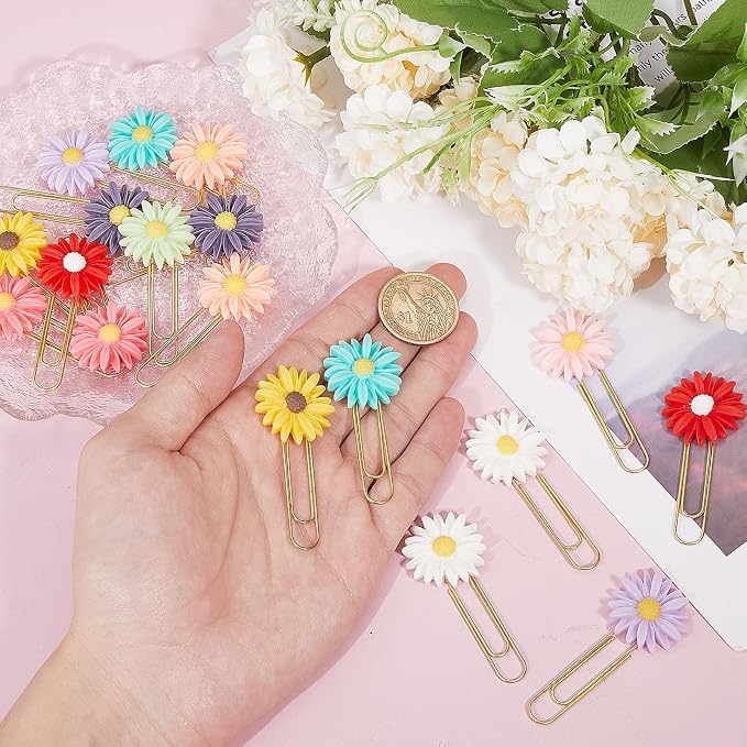 CHGCRAFT 40pcs Daisy Flower Paper Clips Bookmark Creative Elegant Resin Paperclips Note Clips Book Markers for Office, School, Home and Wedding Party Use