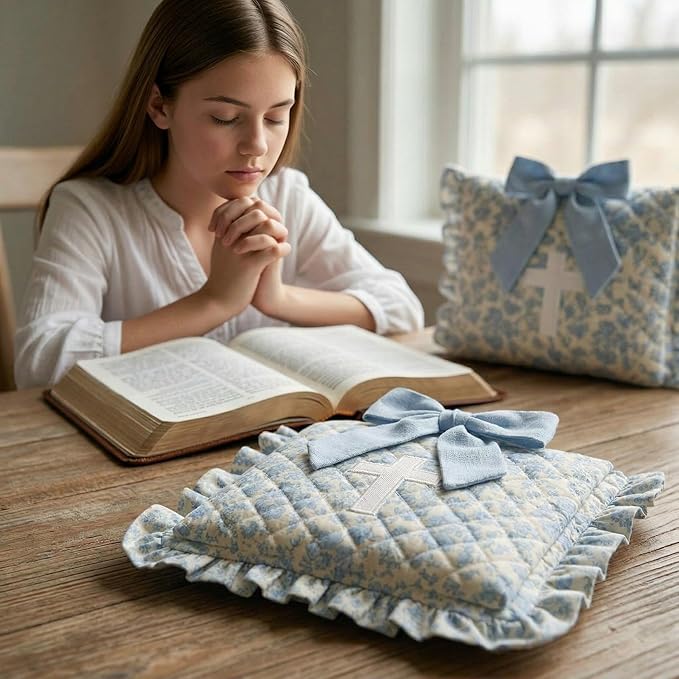 Honoson Quilted Bow Bible Sleeve Cover Case Padded Protector Washable Bible Bag Pouch Christian Gift for Women Girls Book Lover Gifts(Blue Floral Cross)