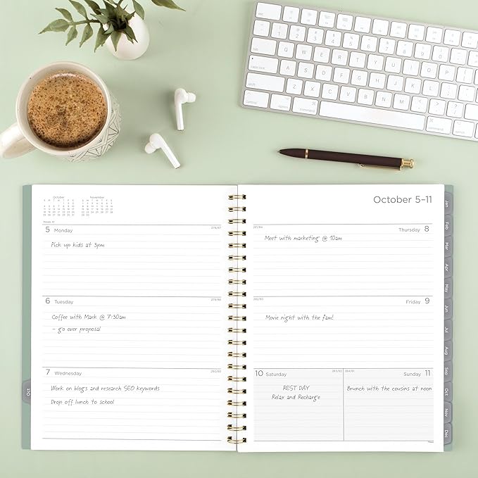 Mead 2027 Planner, Weekly & Monthly, 15-Month Oct-Dec, 8.5" x 11", Soft Grass (CRW6209327)