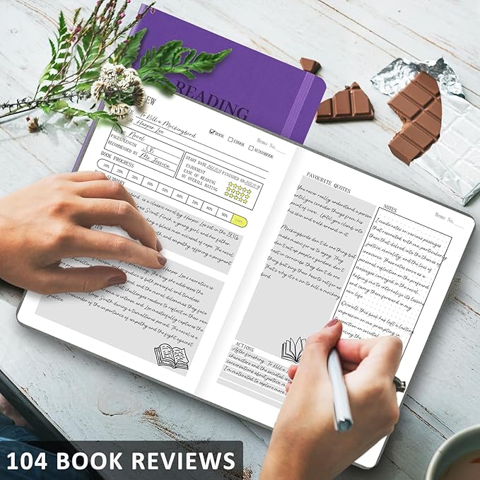 Reading Journal with 104 Book Reviews, Book Journal for Books Lovers & Readers - Review and Track Your Reading Progress, Reading Log Notebook Gift, A5, Purple