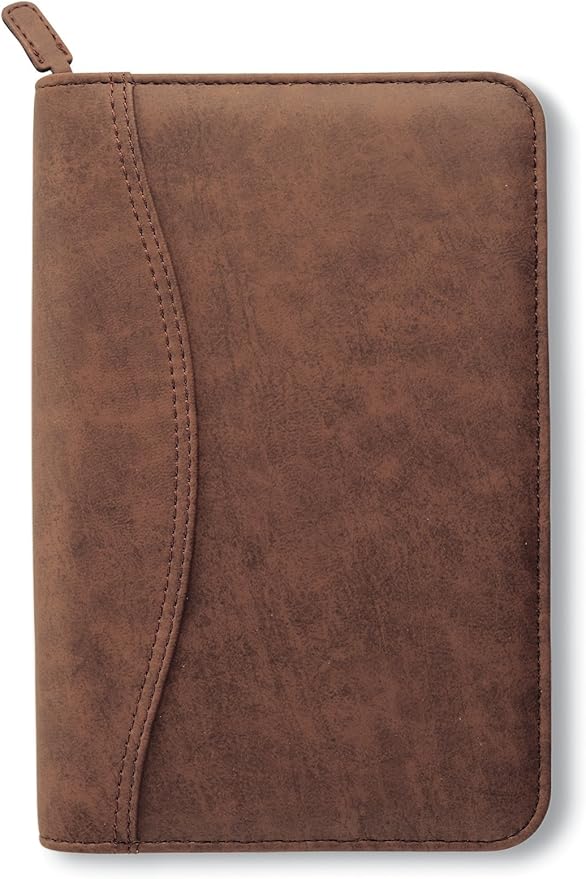 Day-Timer Distressed Look Starter Set Organizer, Undated, 7 Ring, Desk Size, 5-1/2 x 8-1/2", Brown (43184)