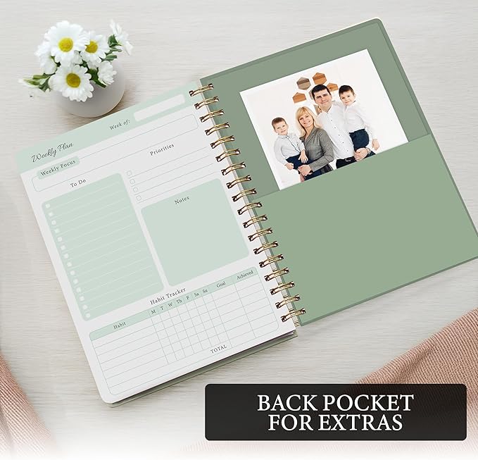 Undated Weekly Planner – Minimalist Weekly Planner Notebook for Work, Home & Daily Writing | Simple Matte Notes for Goals, Appointments & Productivity, Elegant Cardstock Pages, Green