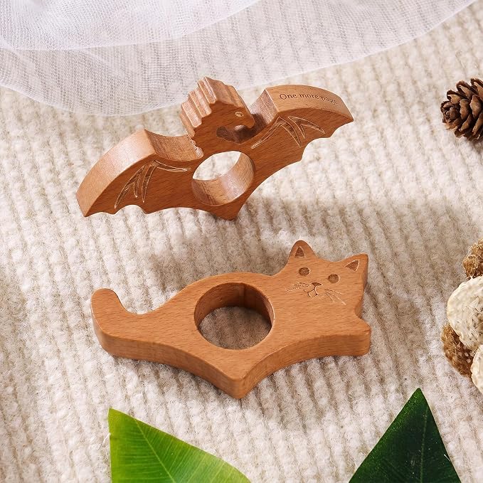 4 PCS Thumb Book Holder - Wood Thumb Book Page Holder Set, One Handed Animal Themed Bookmark Opener for Reading, Bookworm Gifts for Readers Women Men (Cat Dog Dragon Bat)