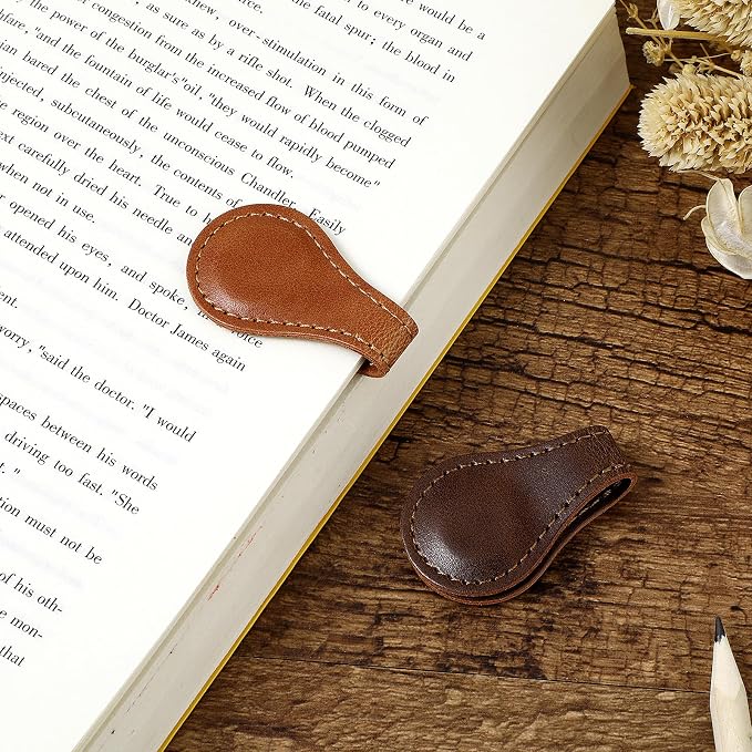Dimeho 2 Pcs Leather Magnet Bookmark Retro Book Page Holder Vintage Page Marker Clip Handmade Cute Reading Accessories for Women Bookworm Book Lovers Reader Gift