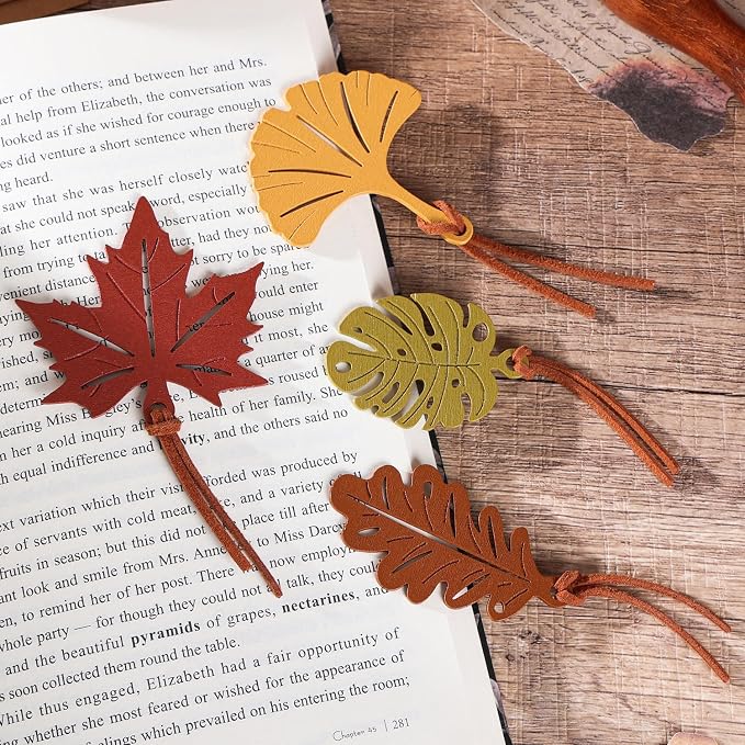4 Pcs Vintage Wooden Bookmarks Gift Set, Retro Carved Leaf Theme Wood Bookmark with Leather Tassels, Must Have Book Mark Gift Box for Women Girls Readers Book Lovers Writers Teachers Students