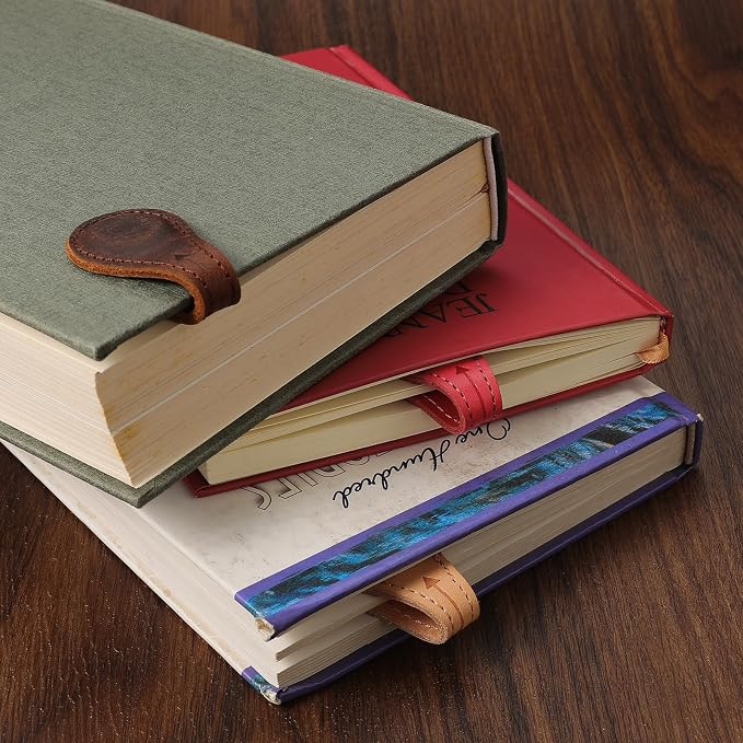 Magnetic Leather Bookmarks Book Marks for Reading Women Men Book Lovers Readers (Beige)
