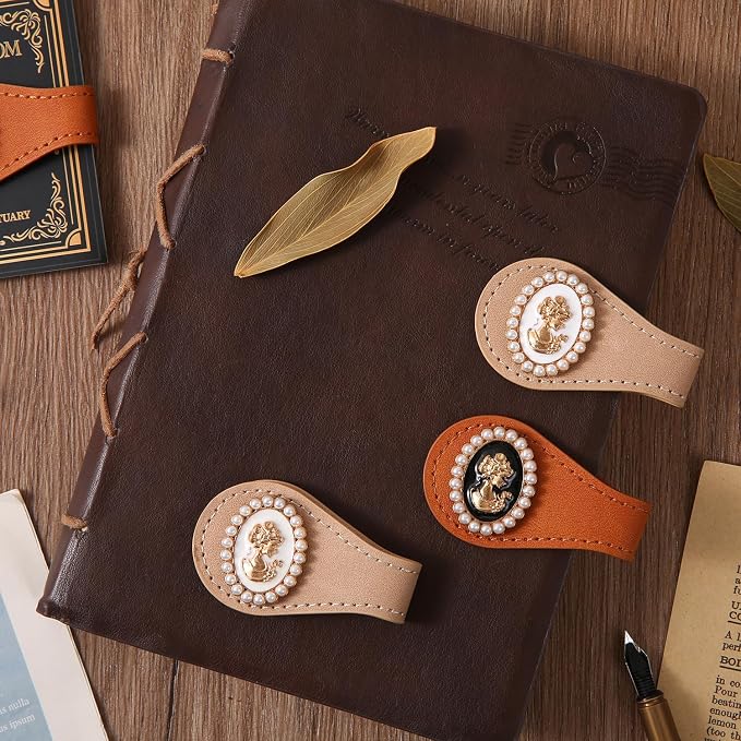 2PCS Vintage Magnetic Leather Bookmark, Leather Magnetic Bookmarks for Women, Magnetic PU Bookmarks Clip Book Accessories, Gold Portrait