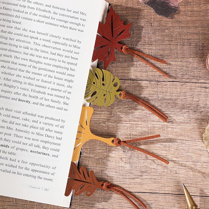 4 Pcs Vintage Wooden Bookmarks Gift Set, Retro Carved Leaf Theme Wood Bookmark with Leather Tassels, Must Have Book Mark Gift Box for Women Girls Readers Book Lovers Writers Teachers Students