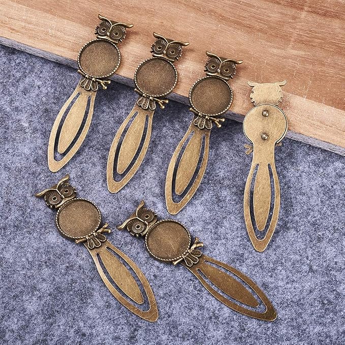 FASHEWELRY 10Pcs Antique Bronze Bookmark Pendant Blank Tray 3/4 inch (20mm) Round Bezel Base Cabochon Setting Charms (Owl)