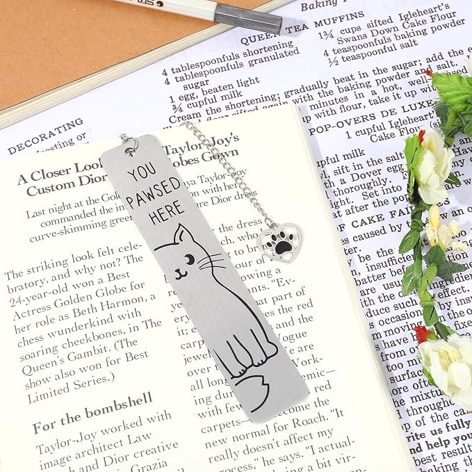 Tyqour Cat Bookmarks Gifts for Book Lover,Funny Metal Book Marks for Friends Coworkers, Birthday Christmas Stocking Stuffers for Book Reading Bookish Gifts