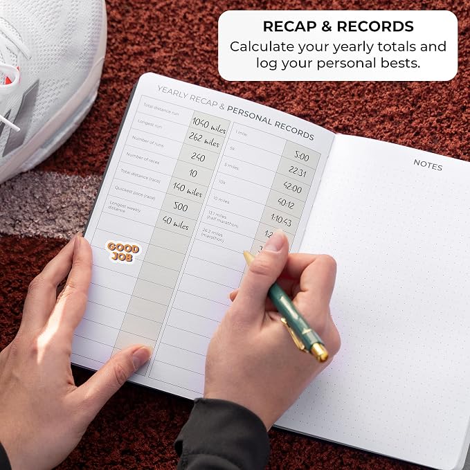 Clever Fox Running Log Book – Complete Run Training Tracker Journal – Runners Planner, Track Gifts & Stuff For Runners, Women & Men (Gray)