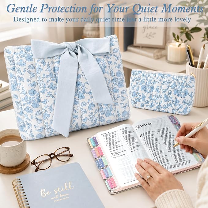 XKDOUS Quilted Cotton Bible Case for Girls and Women, Machine Washable Bible Book Cover with Large Capacity Pen Bag, Soft Cute Bible Carrying Bag with Bow Fits Most Standard Bibles, Blue Blossom