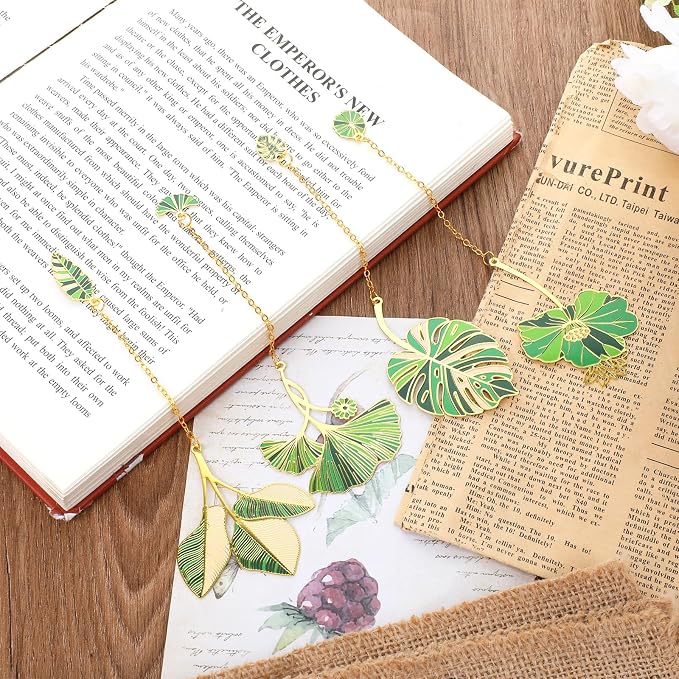 4 Pcs Metal Bookmarks, Lotus Leaf Plant Bookmark, Pendant Floral Metal Bookmark for Book Lovers, Cute Monstera Bookmarks for Teacher Writers Reader Gift, Gifts for Plant Lovers