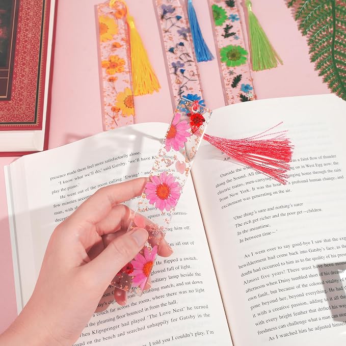 4pcs Pressed Flower Bookmark Pretty Floral Bookmark Durable Handmade Dried Flower Bookmarks for Women Reading Gift(Style C)